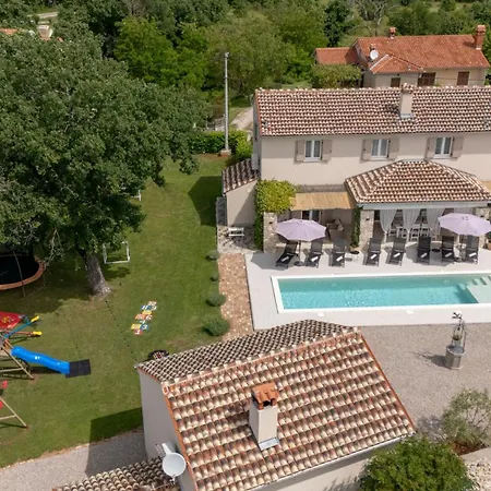 Batelica Villa Labin (Istria)