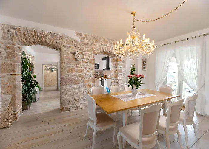 Βίλα Batelica Labin (Istria)